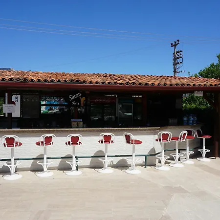 Sinem Aparthotel